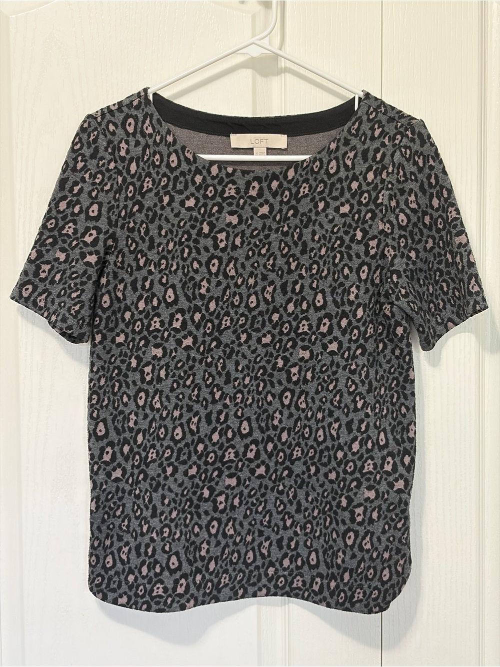 LOFT Animal Print Cheetah Top XS Gray Black